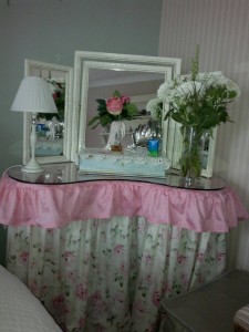 I made these drapes and cover with frill for a customers dressing table. Did I mention I can sew too?